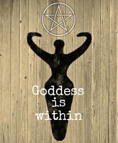 The Radiant Beauty of Wiccan Goddesses: Aesthetic Perceptions and Ideals
